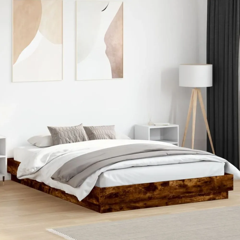 Lits & Accessoires-vidaXL Cadre de lit sans matelas chêne fumé 120x200 cm Chêne fumé
